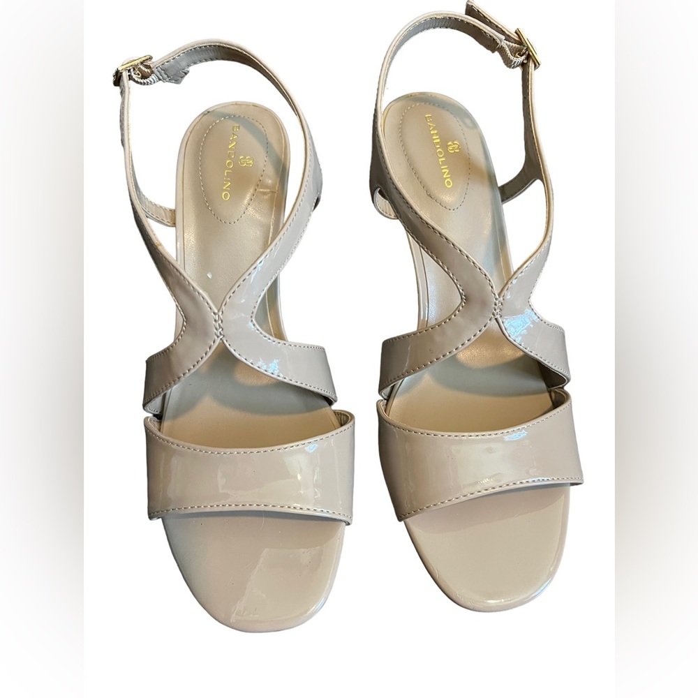 🍨 NWOB! Bandolino Tan Heel Sandals